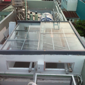 Giếng trời tự động 01